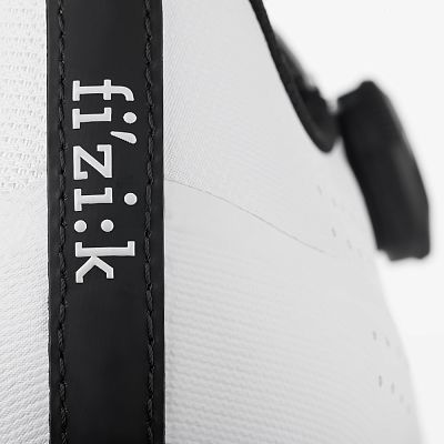 Превью  Велотуфли шоссейные FIZIK Tempo Overcurve R4 White/Black